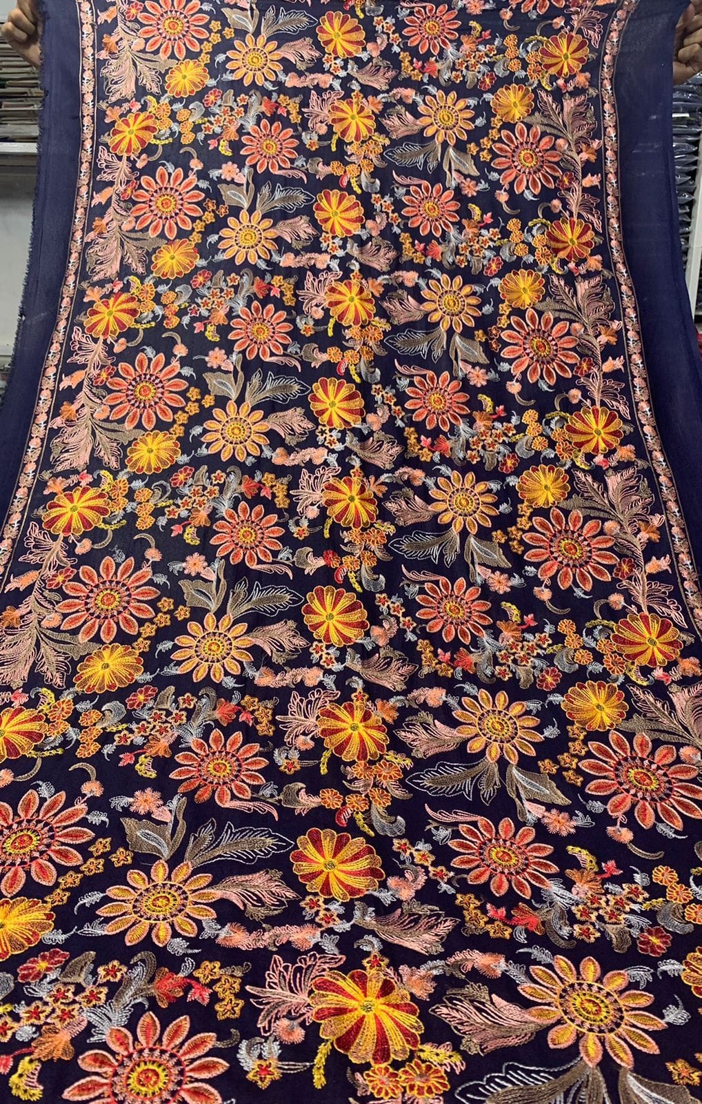 https://ladiesfashionwear.com/wp-content/uploads/2021/09/IMG-20210927-WA0112.jpg