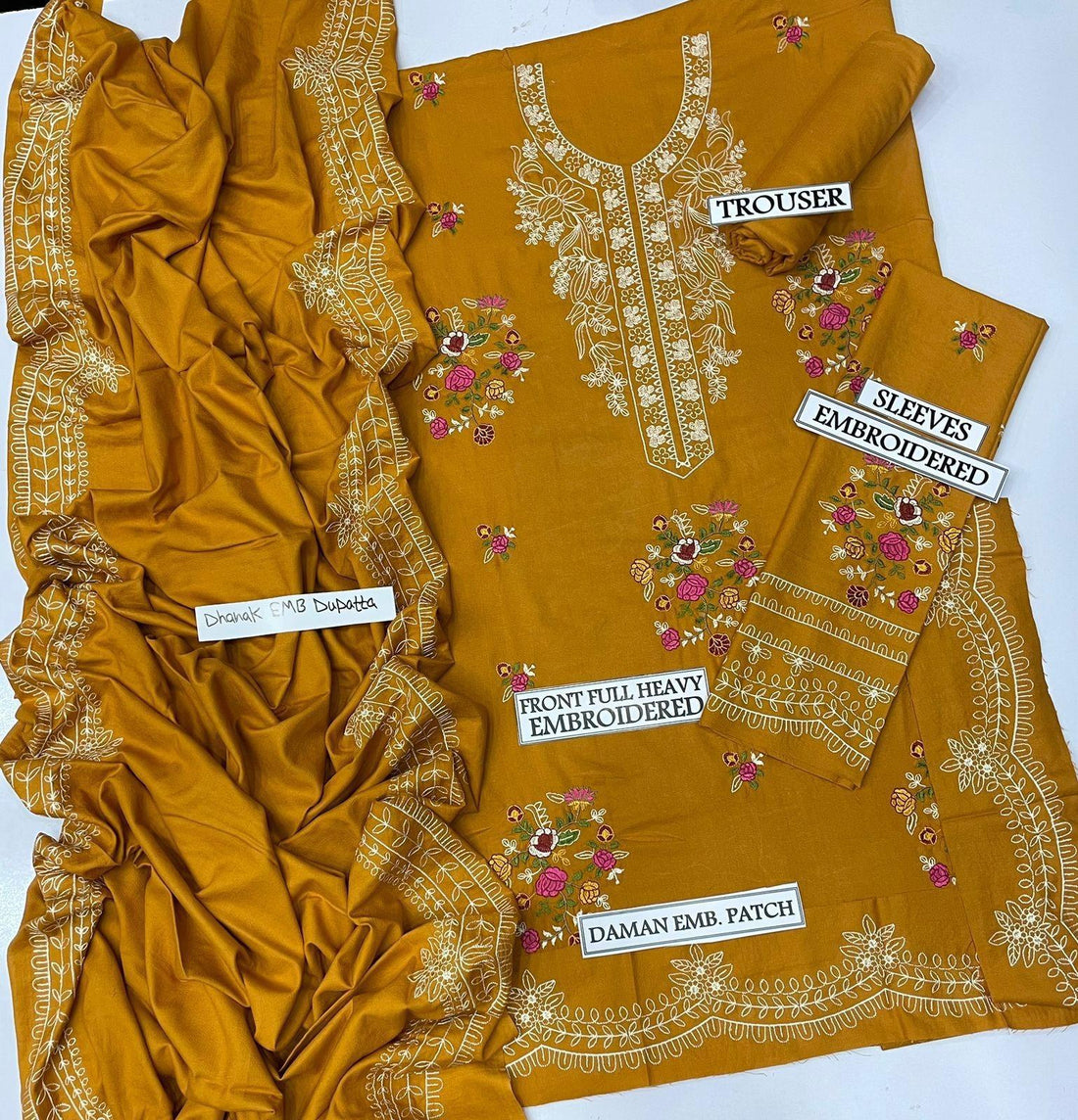 https://ladiesfashionwear.com/wp-content/uploads/2024/03/Untitled-61.jpg