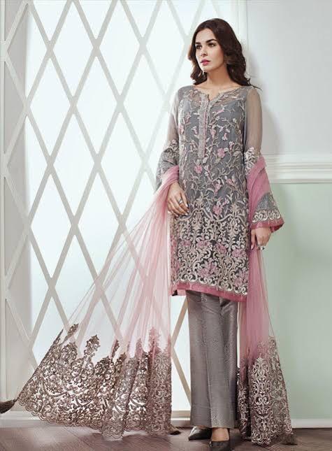 https://ladiesfashionwear.com/wp-content/uploads/2021/03/WhatsApp-Image-2021-03-29-at-1.55.07-PM.jpeg
