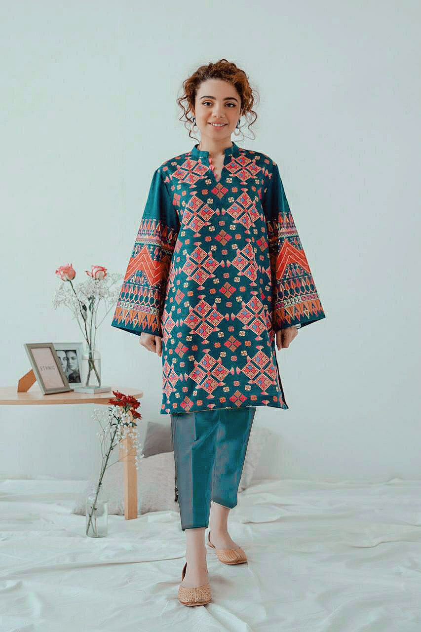 https://ladiesfashionwear.com/wp-content/uploads/2021/04/WhatsApp-Image-2021-04-19-at-10.48.27-PM.jpeg
