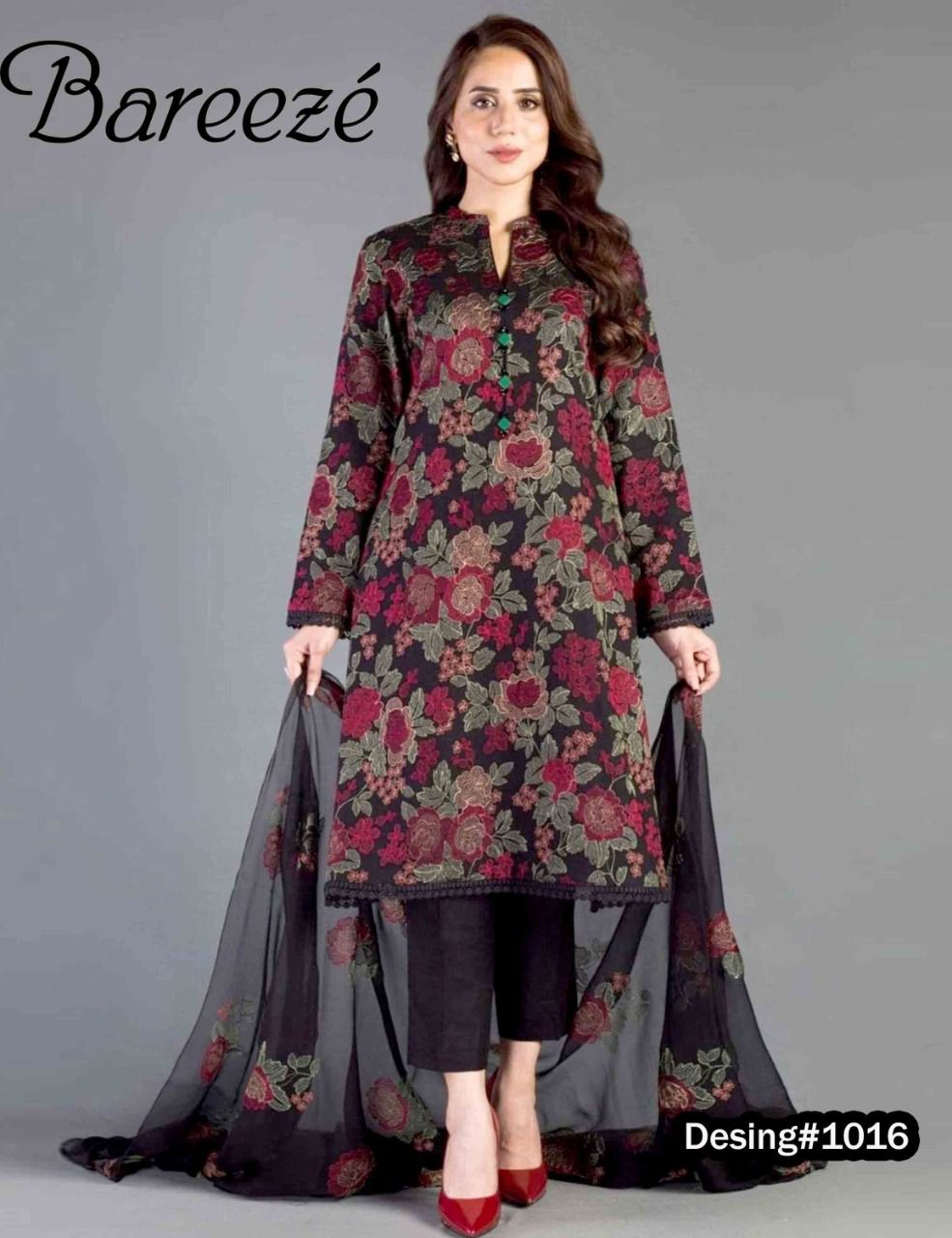 https://ladiesfashionwear.com/wp-content/uploads/2022/02/WhatsApp-Image-2022-02-14-at-11.46.28-PM.jpeg