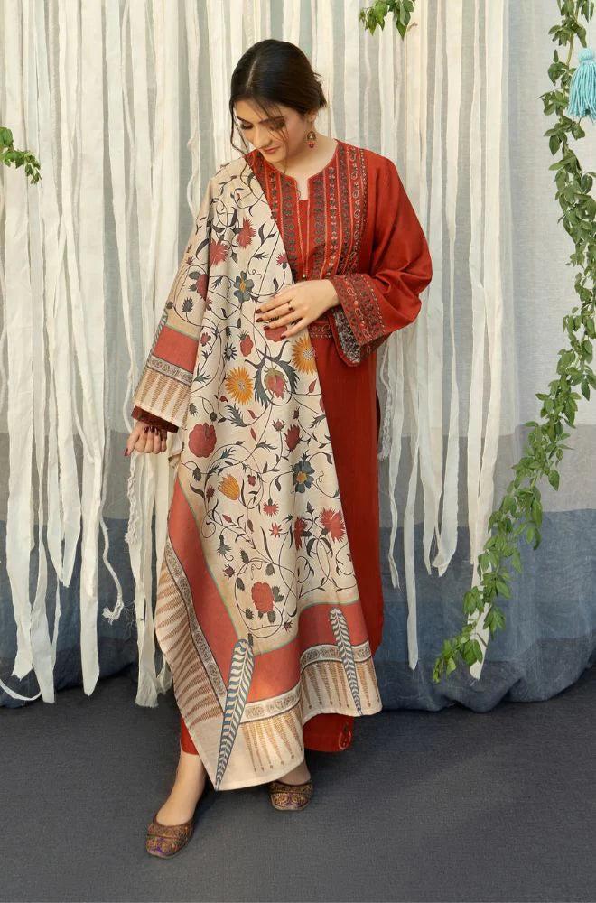 https://ladiesfashionwear.com/wp-content/uploads/2024/03/WhatsApp-Image-2024-03-09-at-2.05.49-PM.jpeg