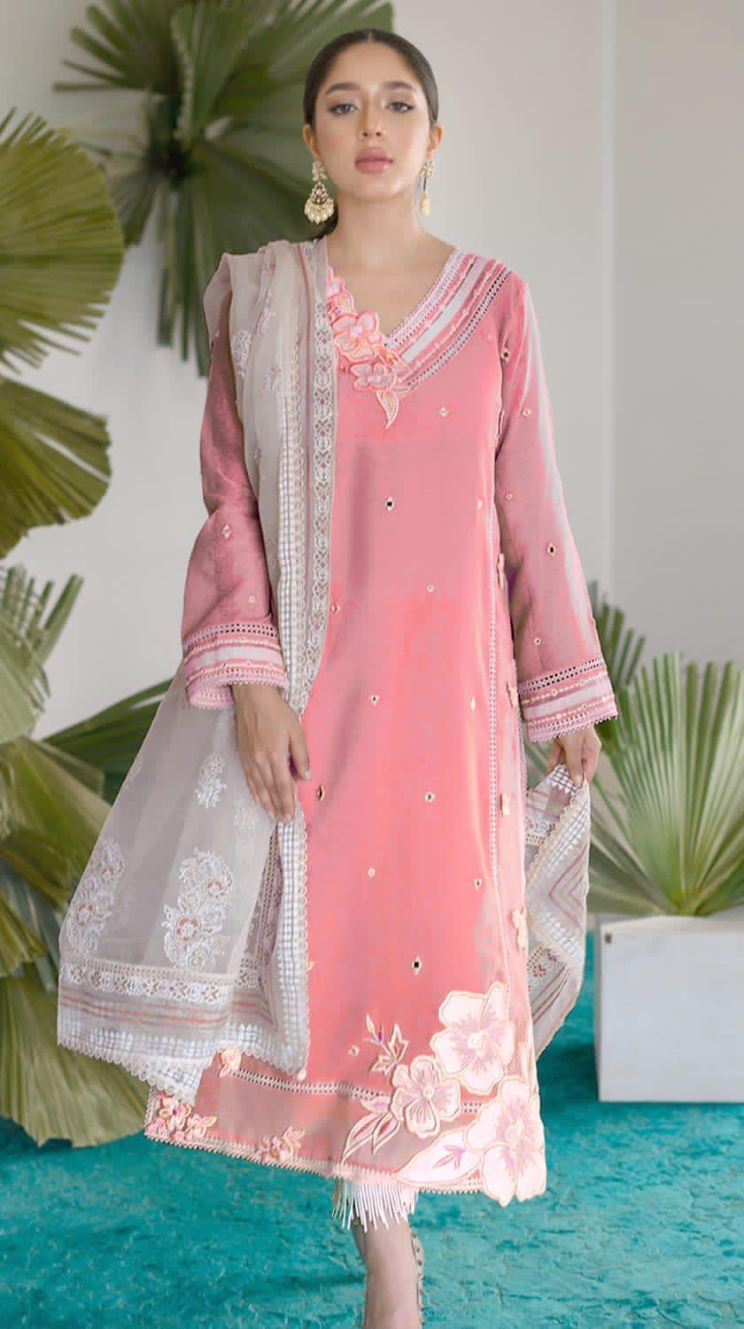 https://ladiesfashionwear.com/wp-content/uploads/2024/03/WhatsApp-Image-2024-03-12-at-2.34.49-PM.jpeg